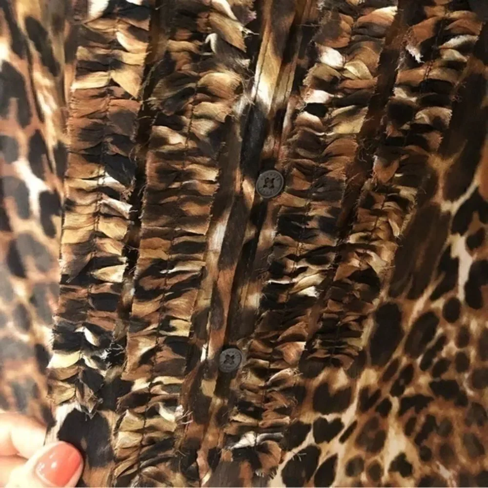 Express Leopard print‎ blouse - Picture 3 of 4